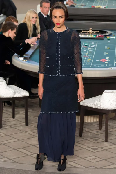 Look 8